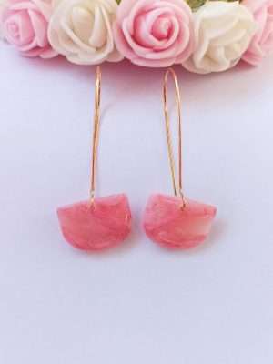 naušnice-Pinky-dream-roza-boja-sa-zlatnim-listićima